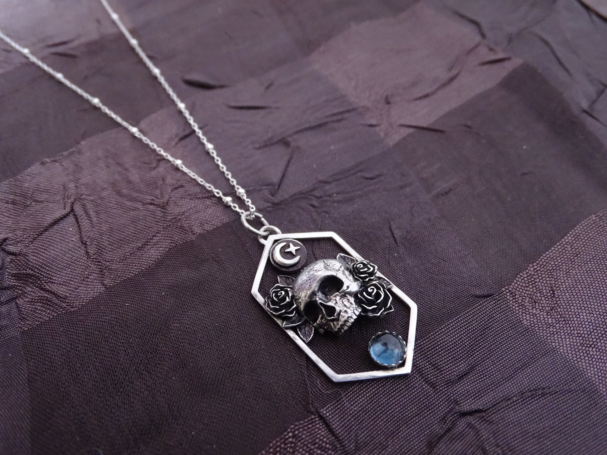 Sterling silver Skull and Roses Pendant