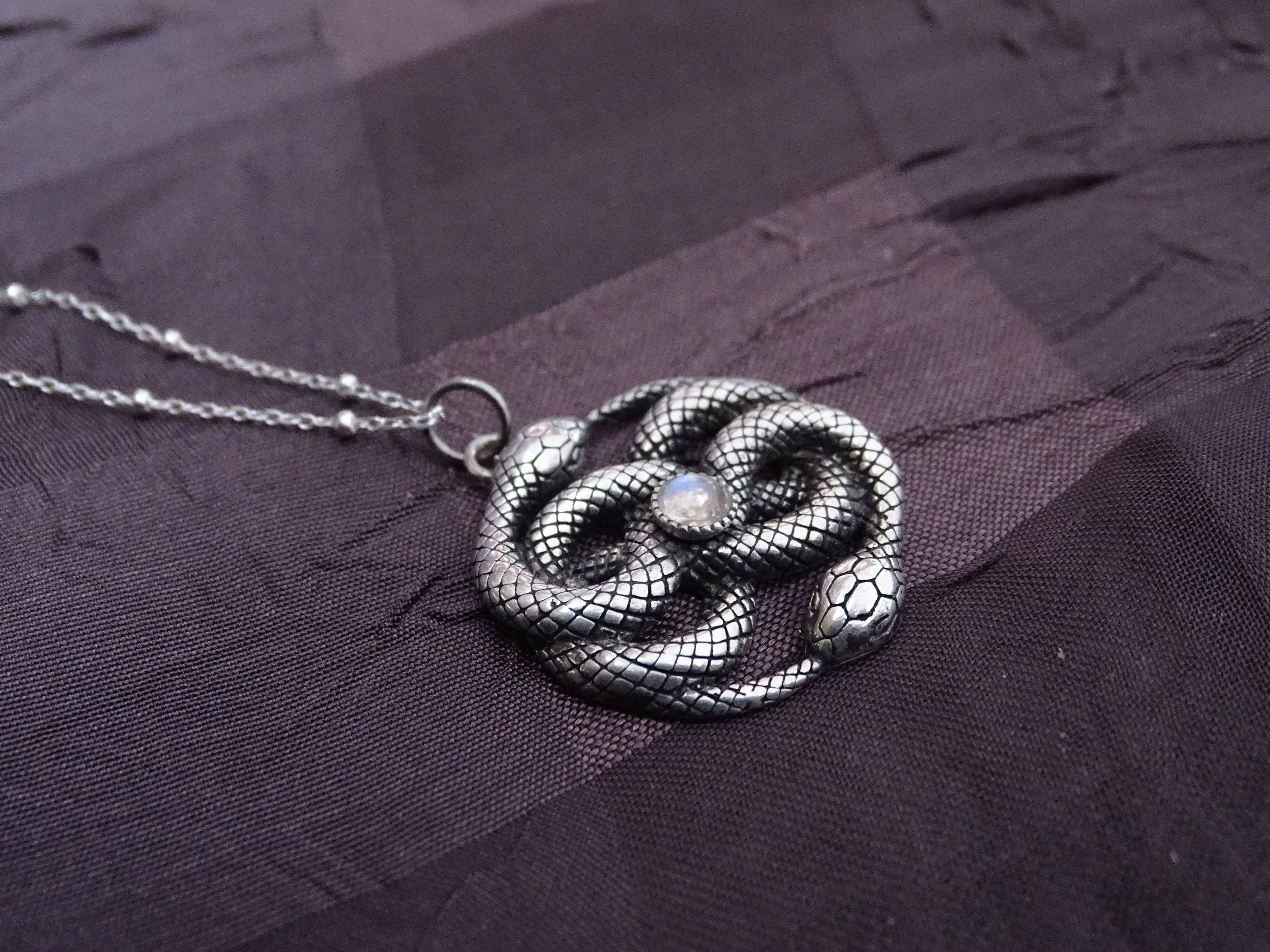Mini Neverending Story Auryn Pendant And Gold Chain Necklace | Gold chain  necklace, Snake pendant, Necklace