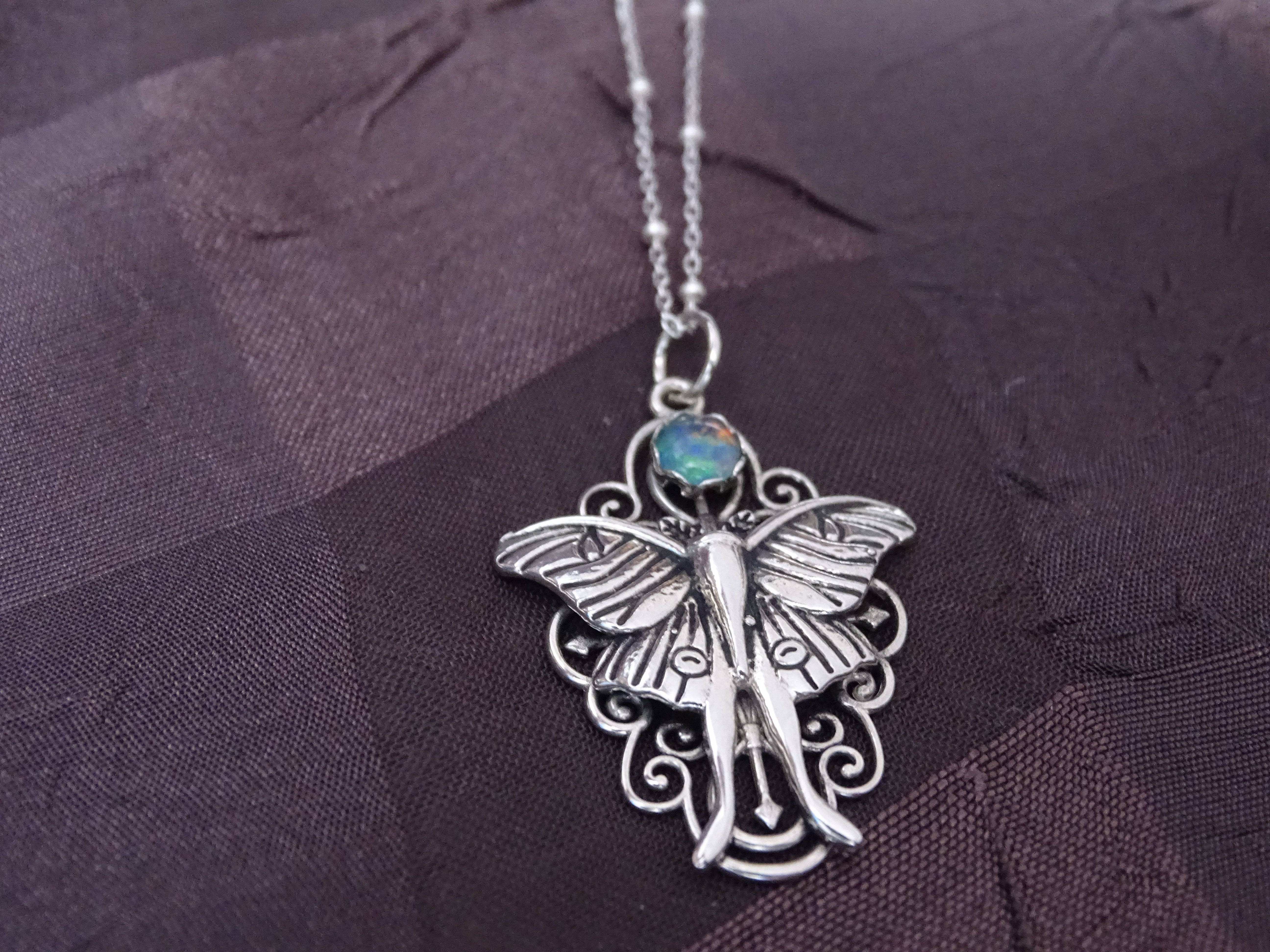 Luna Moth Necklace no.1 | Altered art jewelry, Clay jewelry diy, Animal  totems