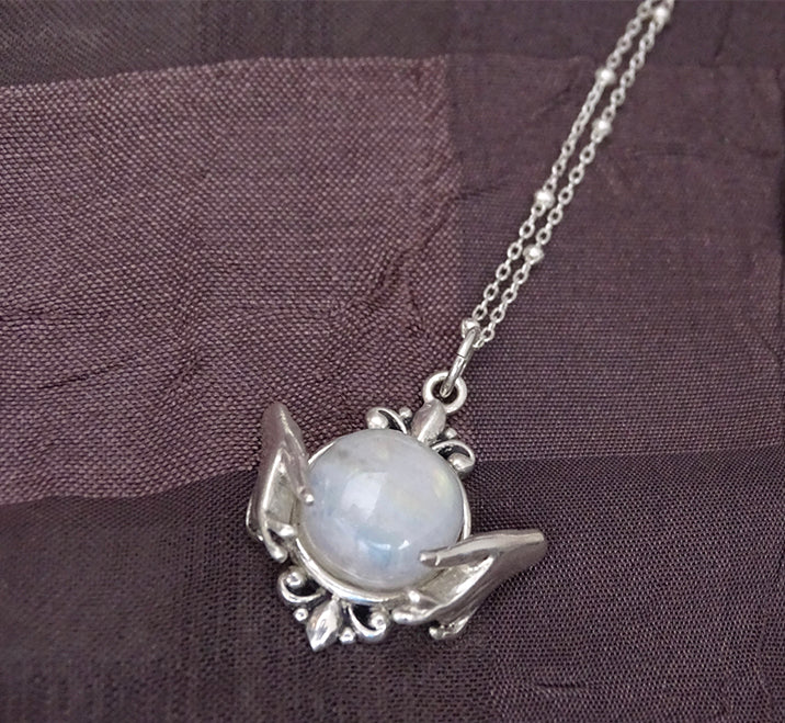 Witchy necklace 