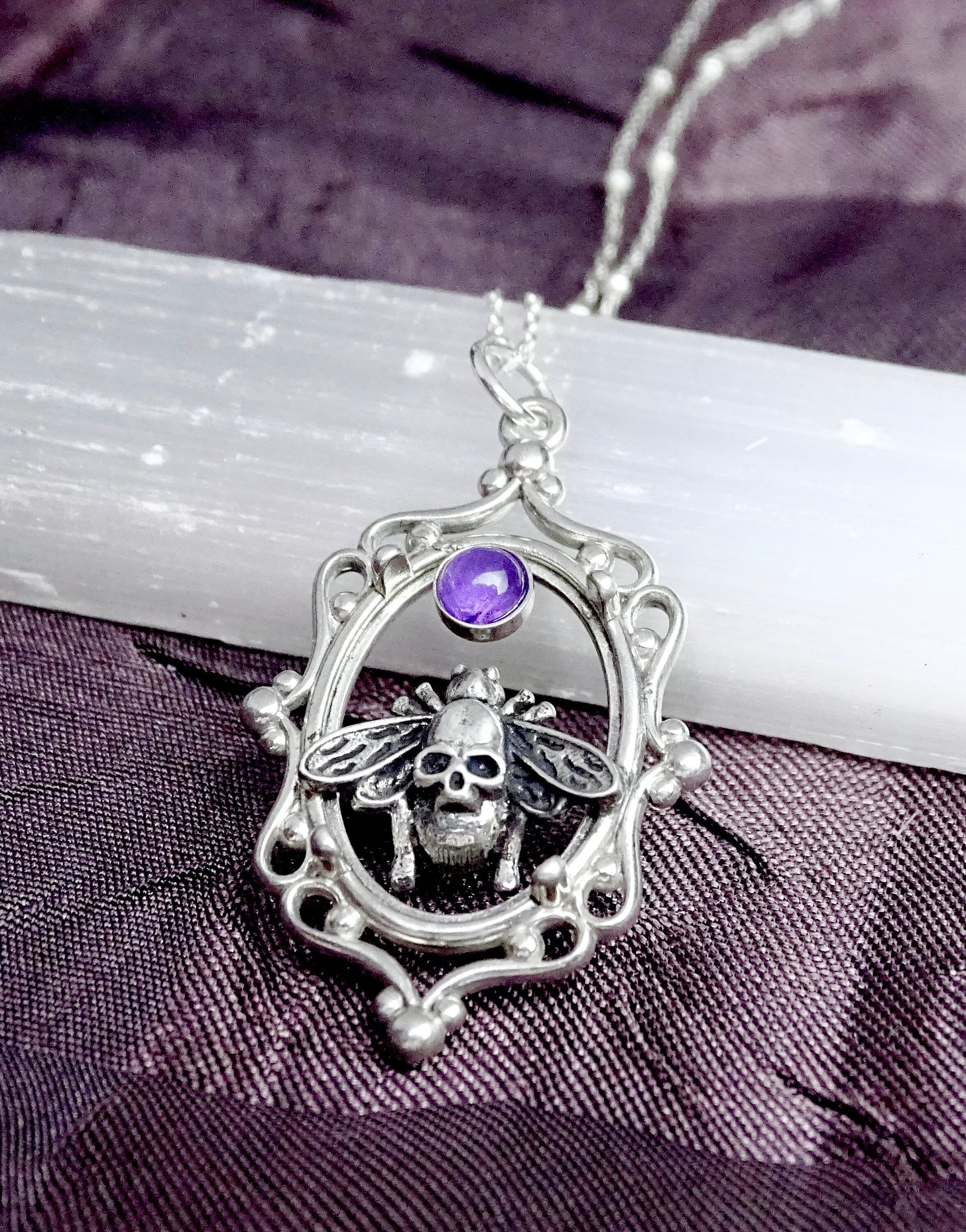 Gothic Skull Fly necklace