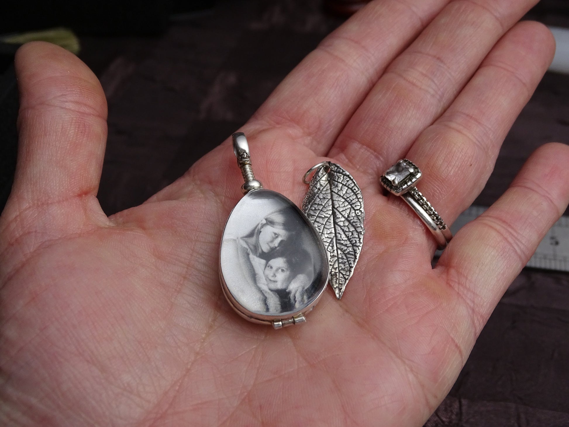 Sterling Silver Teardrop Glass Locket