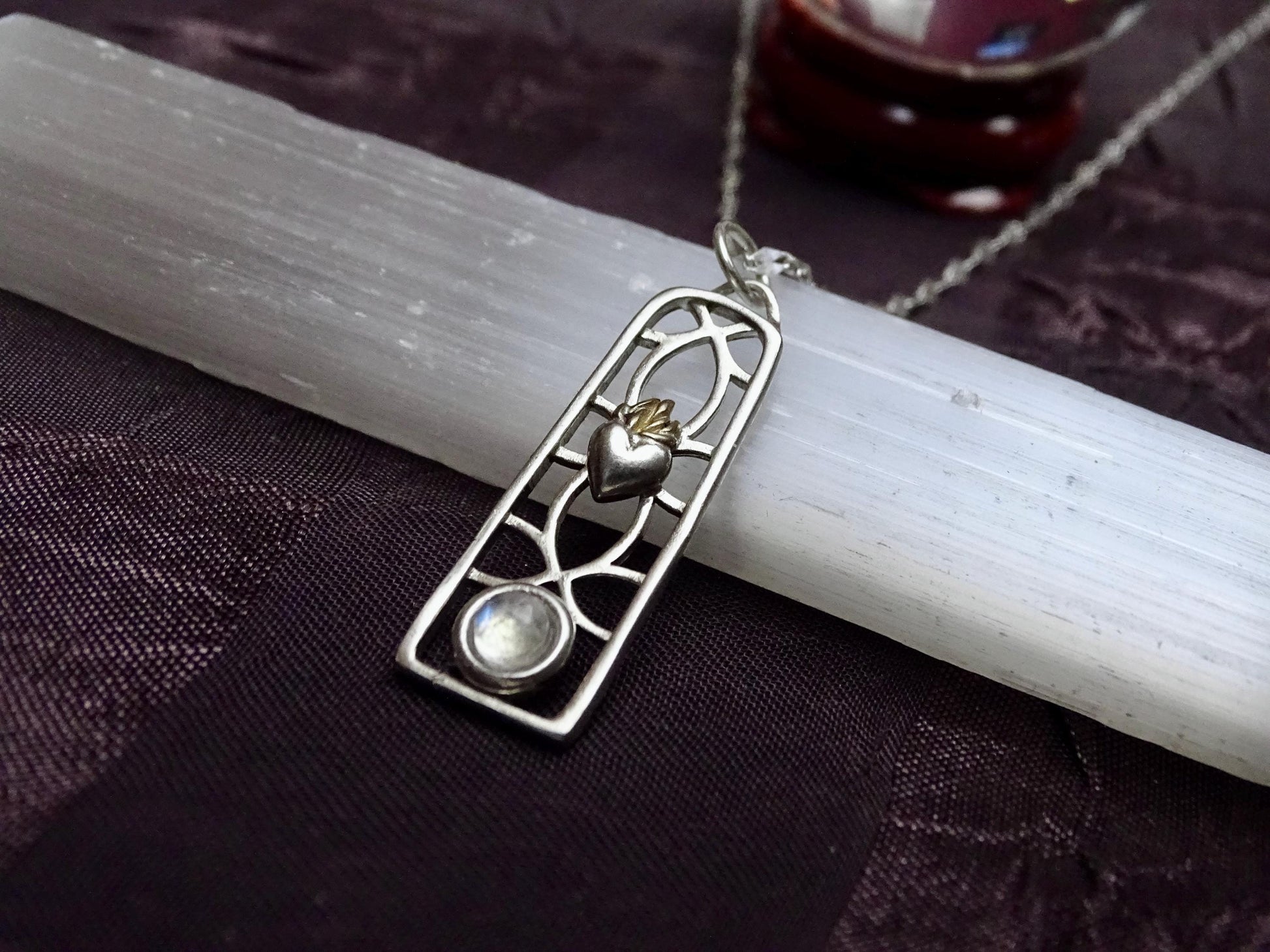 Cathedral Window Pendant