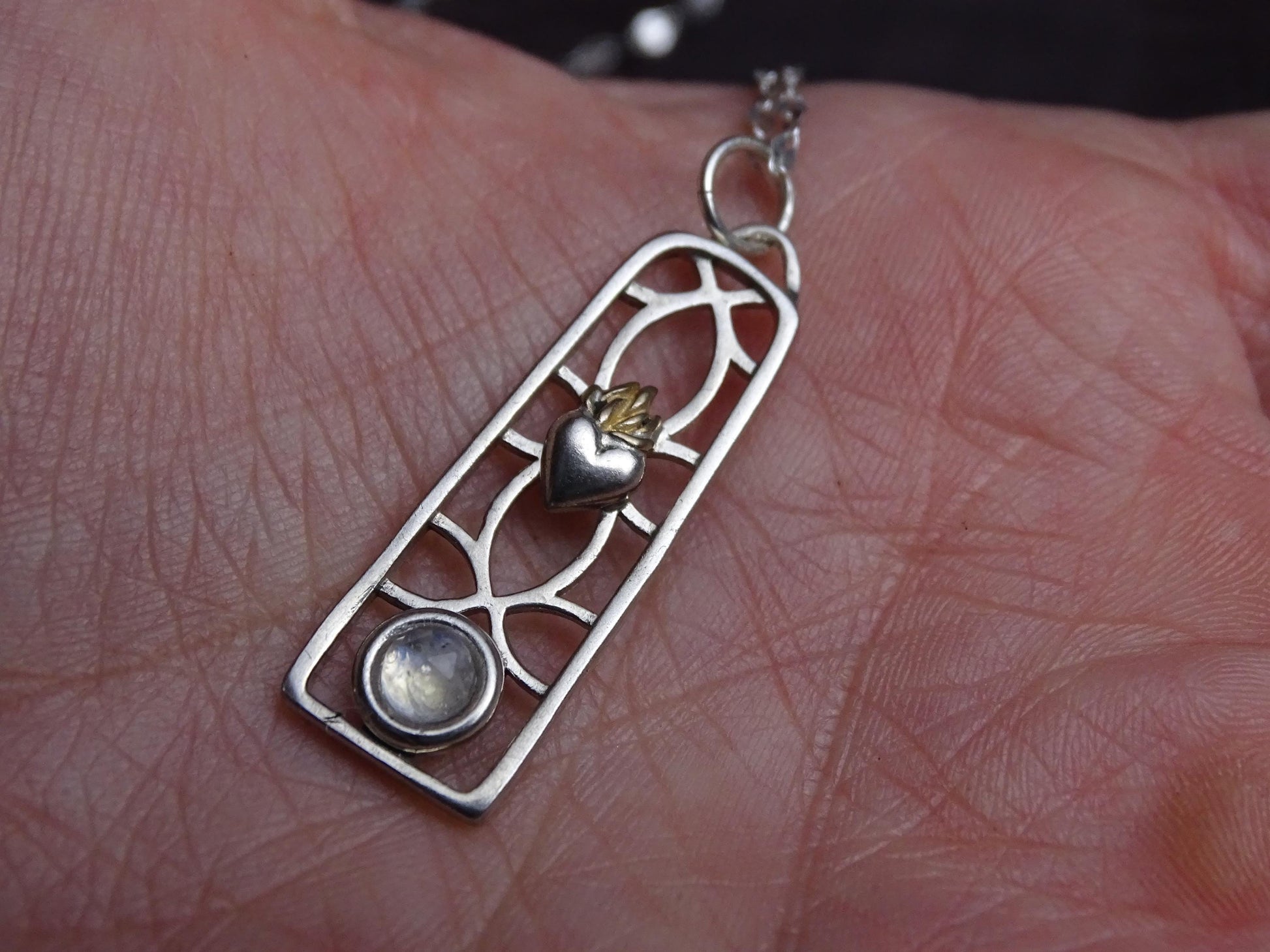 Cathedral Window Pendant