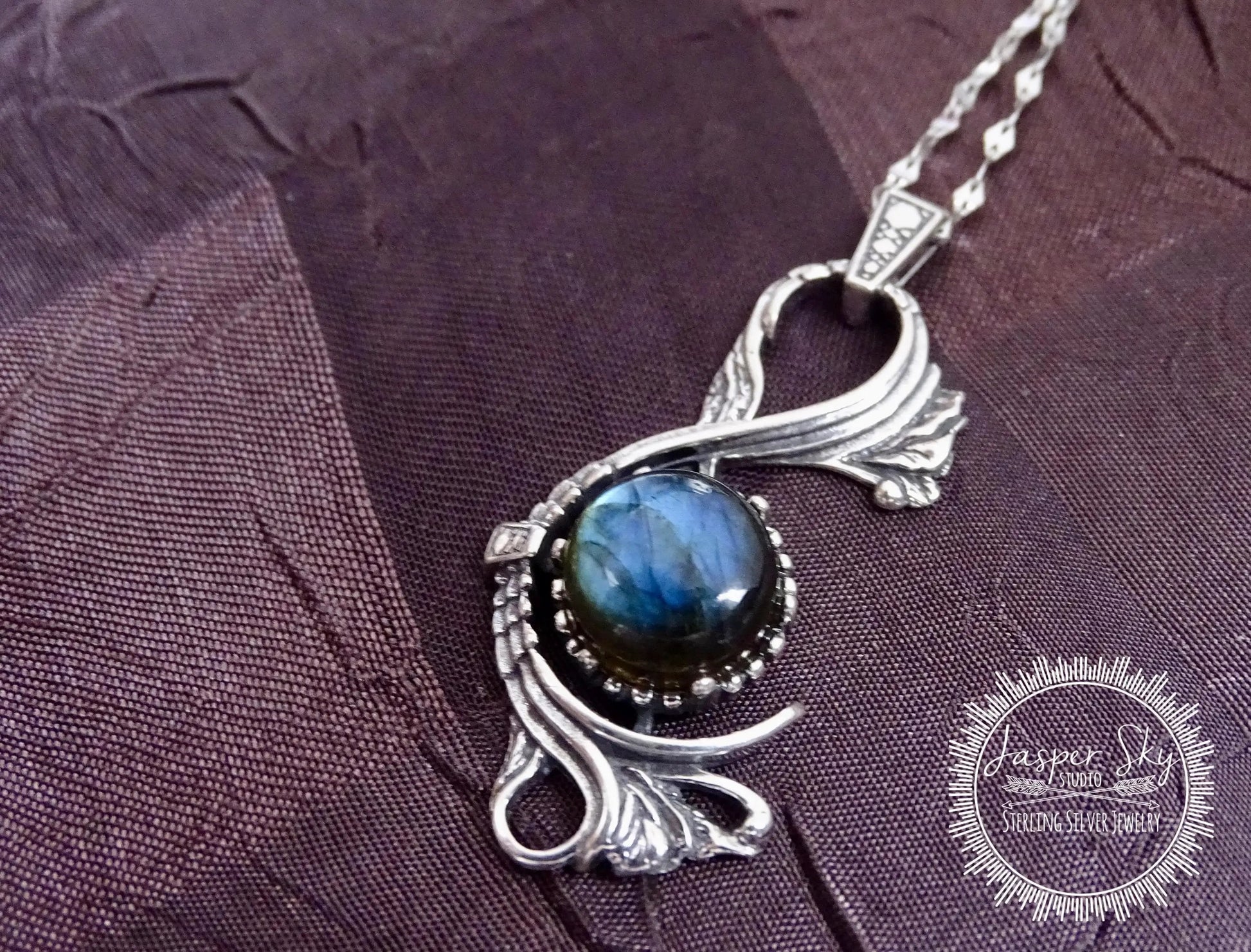 Victorian Pendant - Sterling Silver Labradorite
