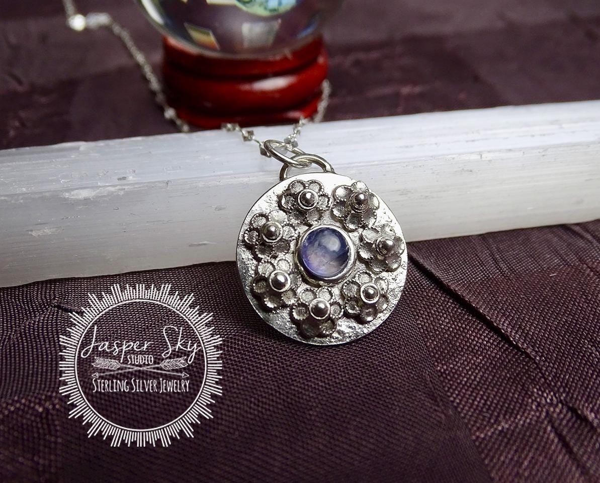 Floral Pendant Handmade Circle Jewelry, Lavender Lolite Flower Necklace for a Elegant Gift