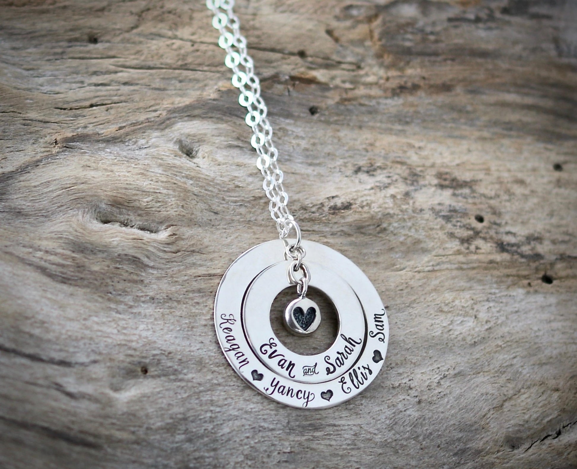 mothers necklace with children's names 